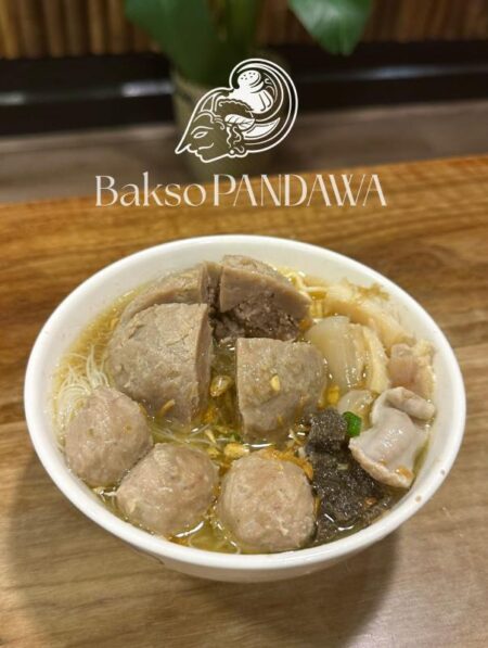 Pengusaha Kuliner Kenalkan Bakso Pandawa di Sydney Foto BeritaJatim.com