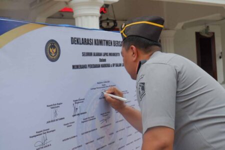 Lapas Mojokerto Tegaskan Komitmen ‘Zero HP dan Narkoba’ Foto BeritaJatim.com
