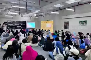 Noraebang NCT 127 dan Seventeen: Serunya Karaoke K-Pop di Royal Plaza Surabaya! Foto BeritaJatim.com