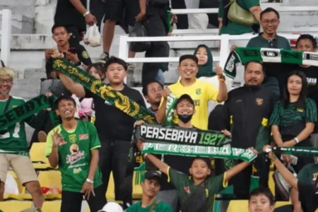 PT LIB Matangkan Aturan Suporter Away Liga 1 2025/2026 Lewat Aplikasi Sobat Liga Foto BeritaJatim.com