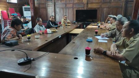 Pembangunan Wisata Pancer Dorr Pacitan Dinilai Ancam Habitat Penyu Foto BeritaJatim.com