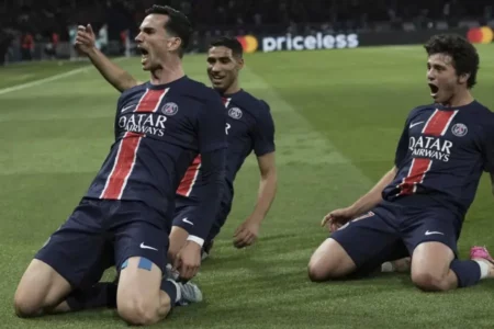 PSG Incar Quadruple, Luis Enrique Siapkan Rotasi Jelang Dua Final Penentu Foto BeritaJatim.com