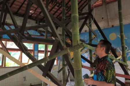 Ketua Dewan Pendidikan Magetan: Perbaikan Sekolah Harus Berdasar Pemetaan dan Skala Prioritas Foto BeritaJatim.com