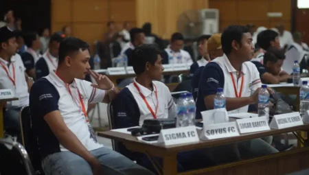 Abdullah Waid dan Andik Slamet Nakhodai Askab PSSI Jember 2025-2029 Foto BeritaJatim.com