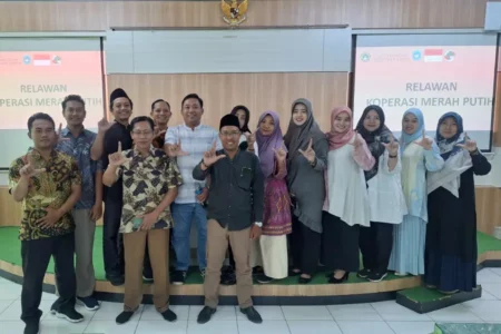 FEB Unisla Bentuk Relawan Dukung Koperasi Merah Putih Foto BeritaJatim.com
