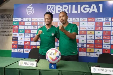 Jelang Laga Lawan Bali United, Uston Nawawi Ingin Persebaya Tutup Musim dengan Happy Ending Foto BeritaJatim.com