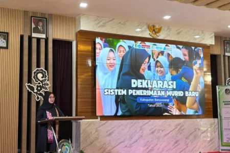 Pemkab Banyuwangi Deklarasikan SPMB 2025, Pastikan Semua Anak Bisa Sekolah Foto BeritaJatim.com