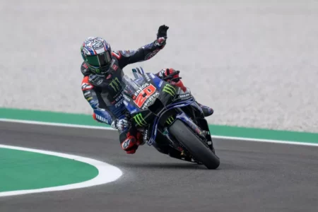 Fabio Quartararo Tak Terbendung, Raih Pole Position Kedua setelah Ungguli Marc Marquez Foto BeritaJatim.com