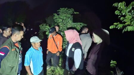Pemkab Lumajang Siapkan Tiga Langkah Darurat Antisipasi Banjir Lahar Gunung Semeru Foto BeritaJatim.com