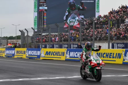 Luar Biasa! MotoGP Prancis 2025 Dihadiri Lebih dari 300 Ribu Penonton Foto BeritaJatim.com