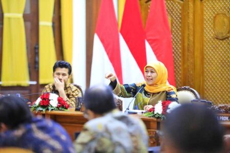 Khofifah: Sekolah Rakyat, Kopdes Merah Putih dan MBG Jadi Prioritas! Foto BeritaJatim.com