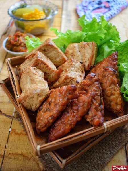Makan Enak dan Nikmat di Ponorogo, Kuliner Khas yang Wajib Dicoba! Foto BeritaJatim.com