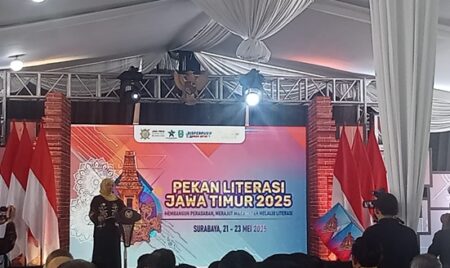Pekan Literasi Jawa Timur 2025 Resmi Dibuka, GPMB dan Balai Bahasa Jalin Sinergi Foto BeritaJatim.com