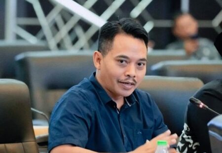 Fraksi Gerindra DPRD Jombang Apresiasi Keberhasilan Program 100 Hari Kerja Bupati dan Wabup Foto BeritaJatim.com