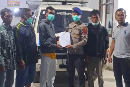 Nelayan Asal Bali yang Hilang di Perairan Muncar Ditemukan Meninggal Dunia Foto BeritaJatim.com
