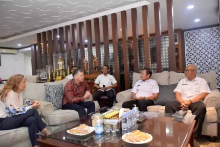 Lamongan Tarik Investor Lewat Beragam Potensi hingga Iklim Investasi Kondusif Foto BeritaJatim.com