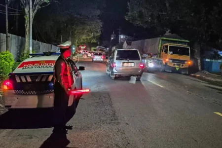 Pekerja Pabrik di Lumajang Jadi Korban Pembacokan Kelompok Tak Dikenal Foto BeritaJatim.com