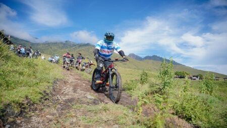 SIER dan DLU Dorong Wisata Non-Pendakian serta Sanitasi Berkelanjutan di Rinjani Foto BeritaJatim.com