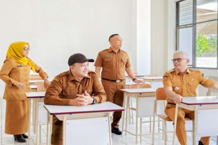 Bupati Pasuruan Sidak MPLS Sekolah Rakyat, Pastikan Fasilitas Nyaman untuk Siswa Baru Foto BeritaJatim.com
