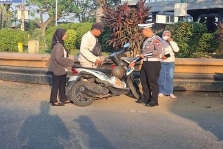 Selama Operasi Patuh Semeru 2025, Pelanggaran Lalu Lintas di Pasuruan Meningkat Drastis Foto BeritaJatim.com