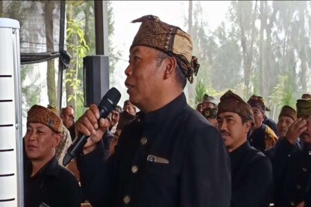 Di Balik Keindahan Bromo: Ada Perjuangan Warga Ngadas Melawan Krisis Air Bersih Foto BeritaJatim.com