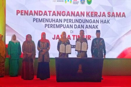Antisipasi Perceraian, Pemprov Jatim Tandatangani MoU untuk Perkuat Perlindungan Perempuan dan Anak Foto BeritaJatim.com