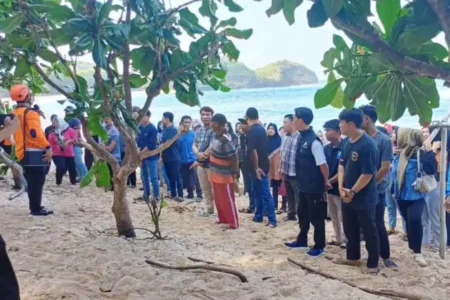 Warga Watu Karung Pacitan Antusias Ikuti Simulasi Tsunami dan Gempa Megathrust Foto BeritaJatim.com