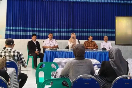 Dispendik Bondowoso Tegaskan Sekolah Tak Boleh Pungli: LKS Tidak Wajib Foto BeritaJatim.com