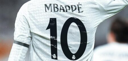 Semakin Mirip Cristiano Ronaldo, Kylian Mbappe Ganti Nomor Punggung Mulai Musim Depan Foto BeritaJatim.com