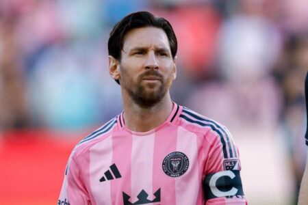 Efek Domino Skorsing, Lionel Messi Berpotensi Pergi dari Inter Miami Foto BeritaJatim.com