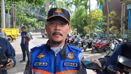 Usai Rusak, Dishub Bakal Evaluasi Pembayaran Parkir Pakai QRIS di Pasar Oro-Oro Dowo Foto BeritaJatim.com
