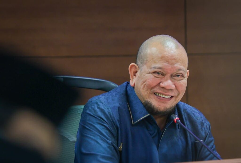 LaNyalla Dukung Cukai SKM Golongan III untuk Perangi Rokok Ilegal Foto BeritaJatim.com