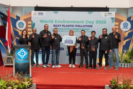 HCML Kampanyekan “Taklukkan Polusi Plastik” di Madura, Gandeng Poltera Foto BeritaJatim.com