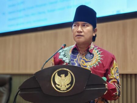 Anggota DPRD Sumenep Desak Kejati Jatim Tangkap Oknum Kabid Dinas Perkimhub yang Diduga Terima Dana Pungli BSPS Foto BeritaJatim.com