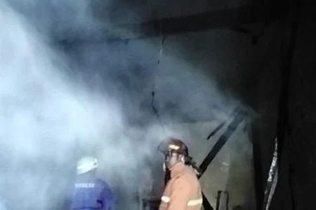 Akibat Korsleting Listrik, Rumah Warga Peserta PKH di Karas Magetan Terbakar Foto BeritaJatim.com