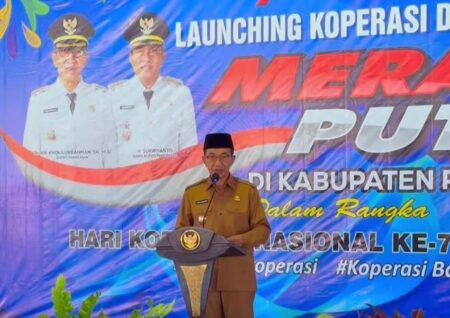 Launching Koperasi Merah Putih, Bupati Pamekasan: Lokomotif Penggerak Ekonomi Rakyat Foto BeritaJatim.com
