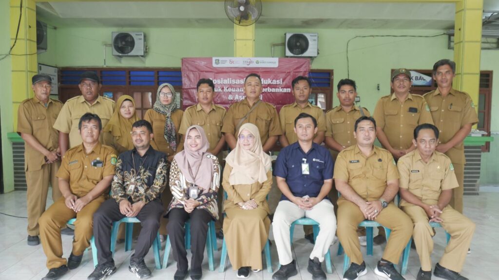 Cegah Jeratan Pinjol! TPAKD Sumenep Bekali Perangkat Desa Literasi Keuangan Foto BeritaJatim.com