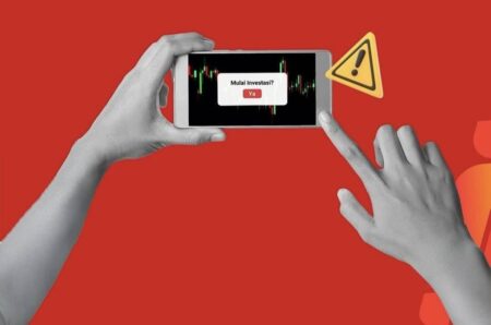 Perang Lawan Judi Online: OJK Malang Perintahkan Bank Blokir 17.026 Rekening, Kerugian Nasional Akibat Penipuan Tembus Rp3,4 Triliun Foto BeritaJatim.com