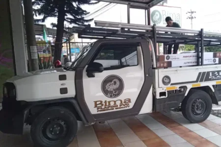Toyota Hilux Rangga, Mobil Macho Sahabat UMKM Penjelajah Lereng Gunung Foto BeritaJatim.com