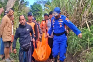 Tiga Pemancing Hilang di Pantai Watulepek Malang, Satu Tewas dan Satu Hilang Foto BeritaJatim.com