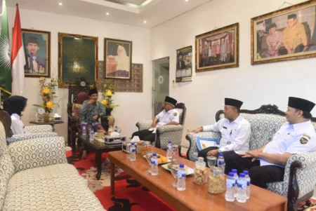 Sowan Para Kiai, Mbak Wali Mohon Doa untuk Kota Kediri Foto BeritaJatim.com