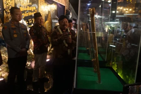 Festival Budaya Spiritual di Tulungagung Pamerkan Keris Milik Prabowo dan Fadli Zon Foto BeritaJatim.com