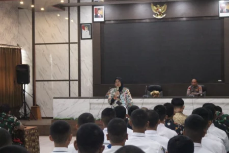 Semangat Patriotisme: 72 Calon Paskibraka Kediri Ditetapkan Jalani Pelatihan Intensif Foto BeritaJatim.com