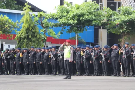 Jelang Pengesahan PSHT, Ratusan Personel Polres Tuban Dikerahkan untuk Pengamanan Foto BeritaJatim.com
