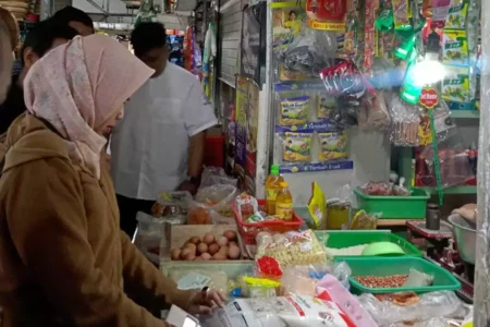 Warga Diminta Jeli, Dispangtan Temukan Beras Oplosan di Kota Malang Foto BeritaJatim.com