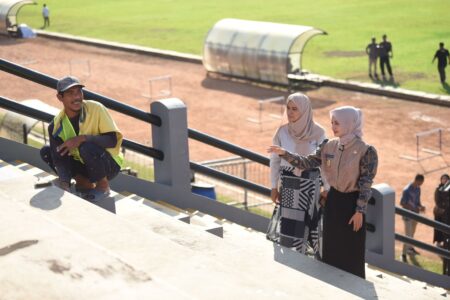 Mbak Wali Terus Berupaya Persik Tetap Berkandang di Stadion Brawijaya Foto BeritaJatim.com
