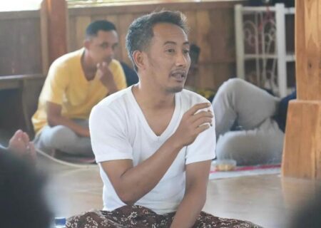 Tokoh Muda NU Terima Keluhan Petani Tebu di Tapal Kuda dan Malang, Soal Apa? Foto BeritaJatim.com