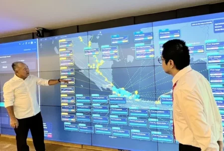 Pastikan Distribusi Gas, Direksi PGN Pantau Perkembangan Operasional Melalui Integrated Monitoring Center Foto BeritaJatim.com