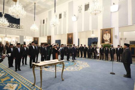 Hari ini, Prabowo Lantik Sejumlah Dubes hingga Kepala Badan Otorita untuk Kelola Pantura Foto BeritaJatim.com