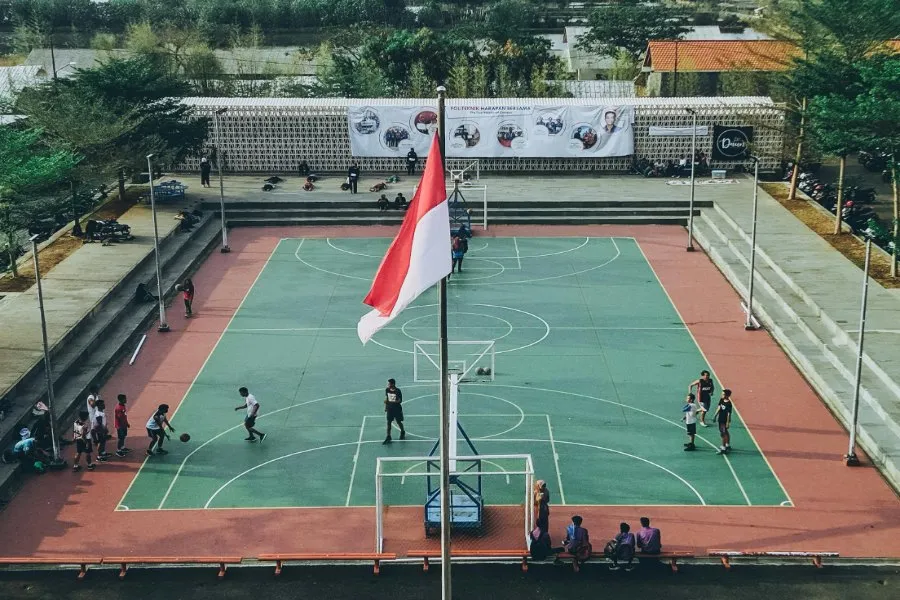 Jangan Salah! Ini Ukuran Bendera Merah Putih Sesuai Tempat Pemasangannya Foto BeritaJatim.com